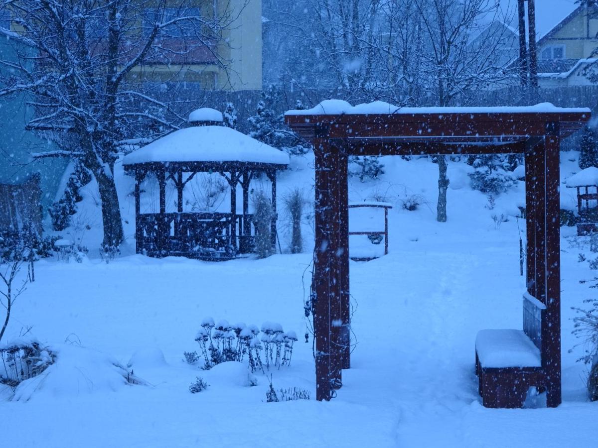 Family Friendly Apartment 3 Adults Plus Child Ruzomberok Exteriör bild
